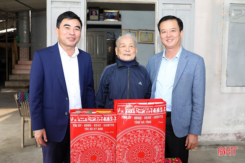 ... và ông Dương Luấn.