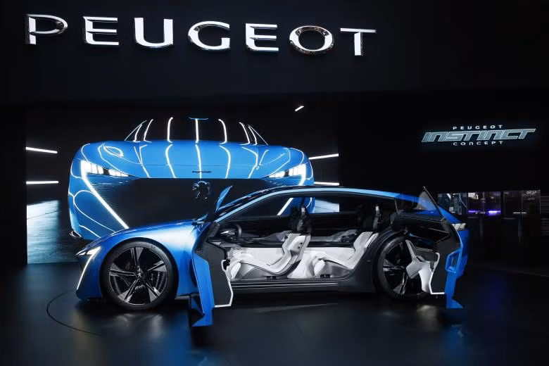 da mat voi nhieu mau xe an tuong tai geneva motor show 2017
