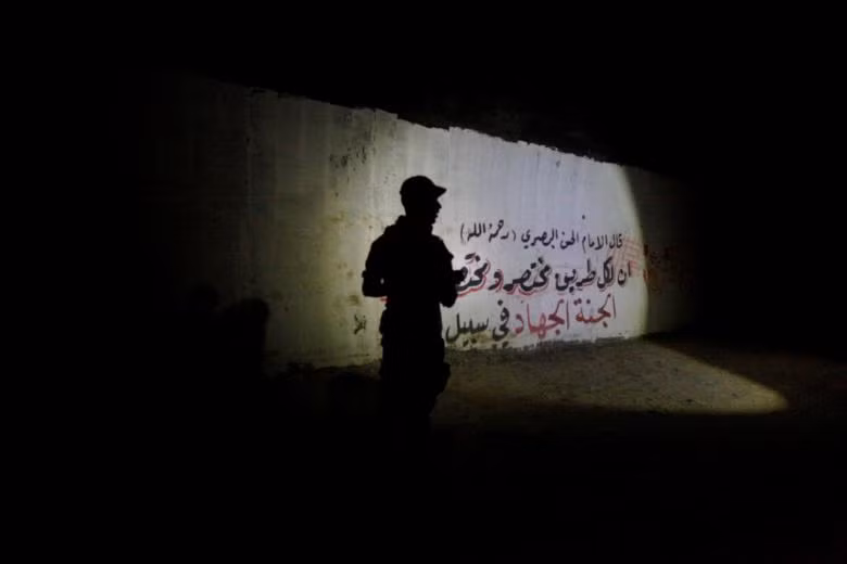photo muc so thi lo dao tao is duoi long dat o mosul