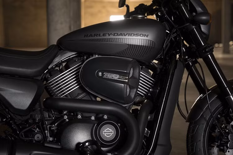 moto harley street rod 750 moi chot gia 198 trieu