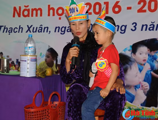 gia dinh va dinh duong tre tho