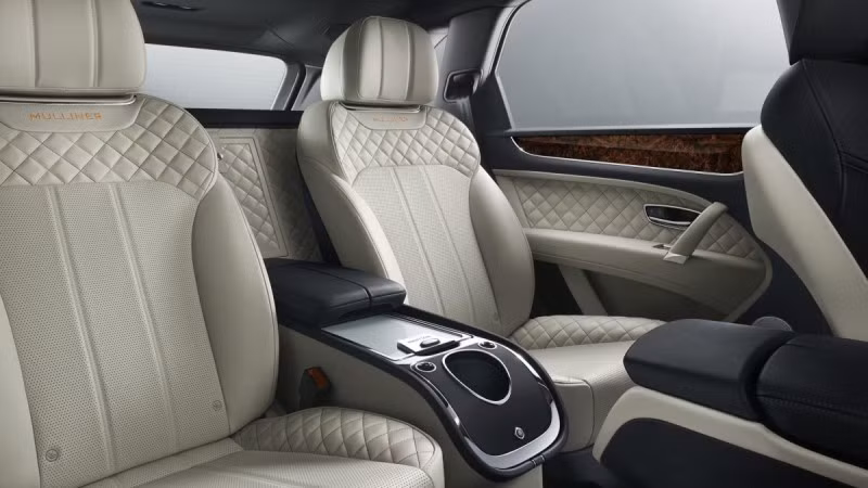 bentley sap ra mat mau suv dat nhat the gioi