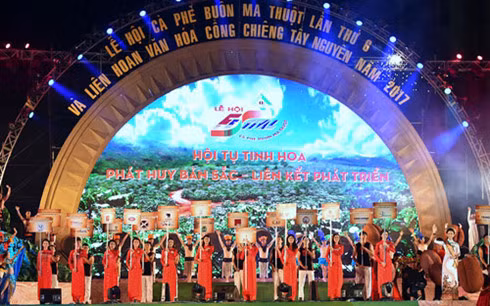 thu tuong hat ca phe la cau noi dua tay nguyen den voi the gioi