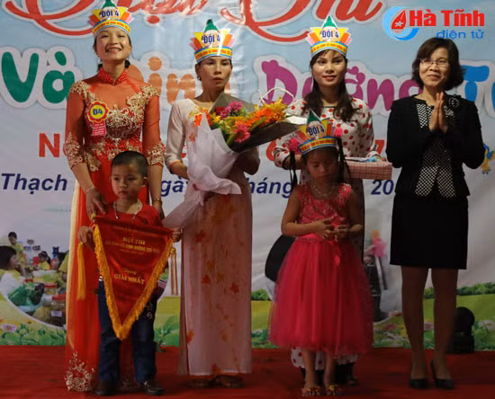 gia dinh va dinh duong tre tho