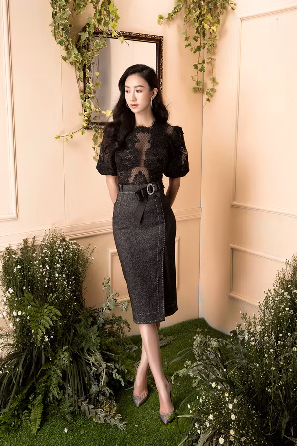 Những kiểu váy ngắn đi tiệc cuối năm