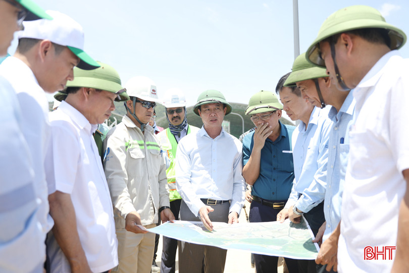 Đoàn kiểm tra công tác PCTT tại Công ty TNHH Nhiệt điện Vũng Áng 2.