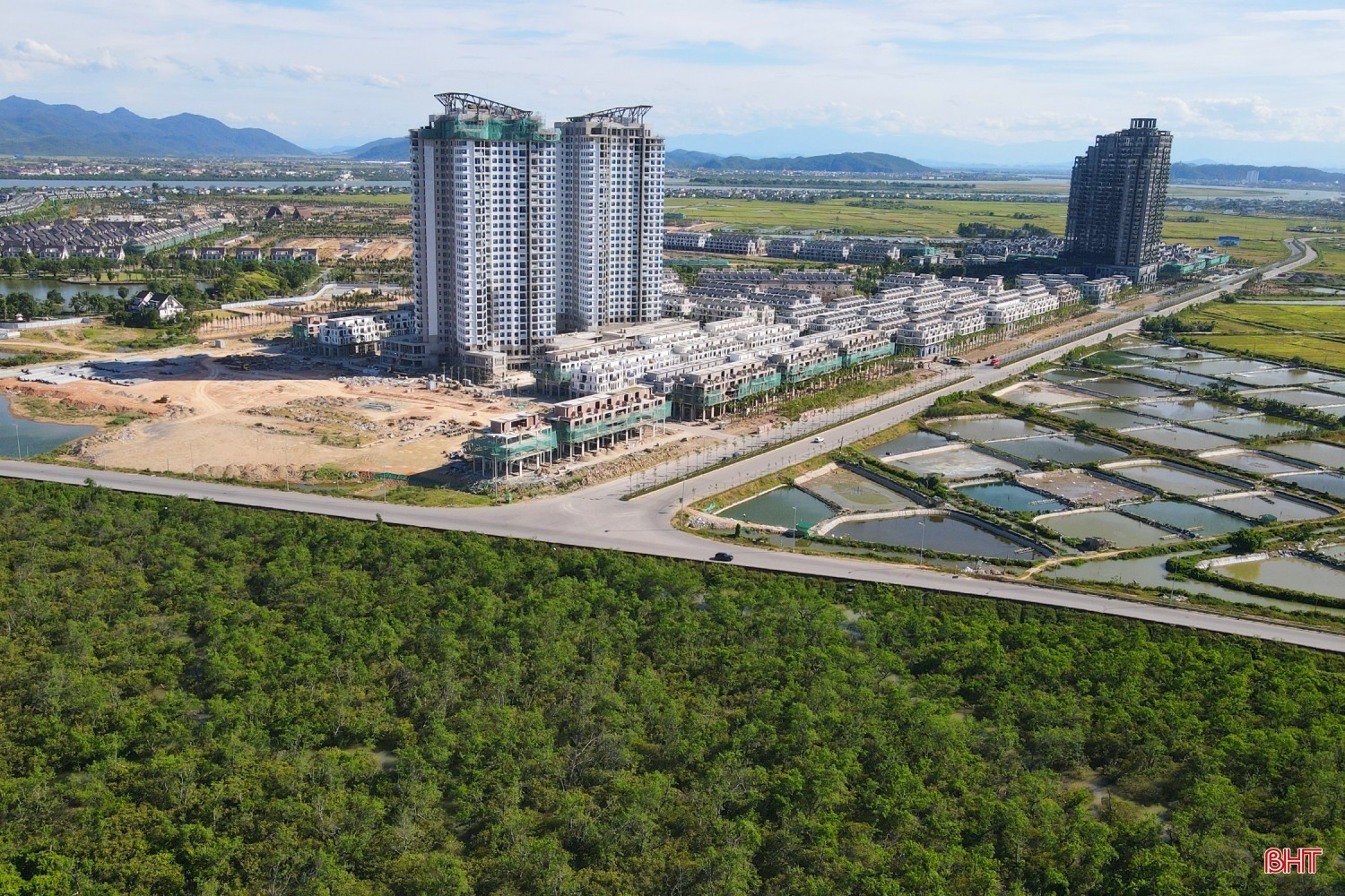 Điểm đầu tuyến đường kết nối với đường Nguyễn Sỹ Sách kéo dài, thuộc phường Trường Vinh, tỉnh Nghệ An (Ảnh: Văn Đức).
