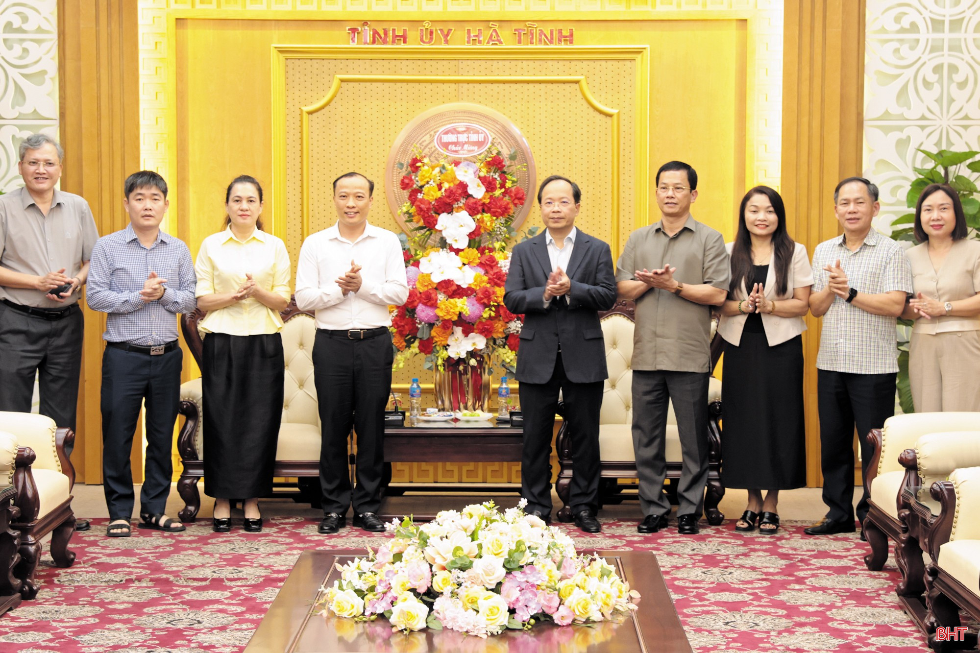 bqbht_br_tang-hoa-vp-tinh-uy.jpg