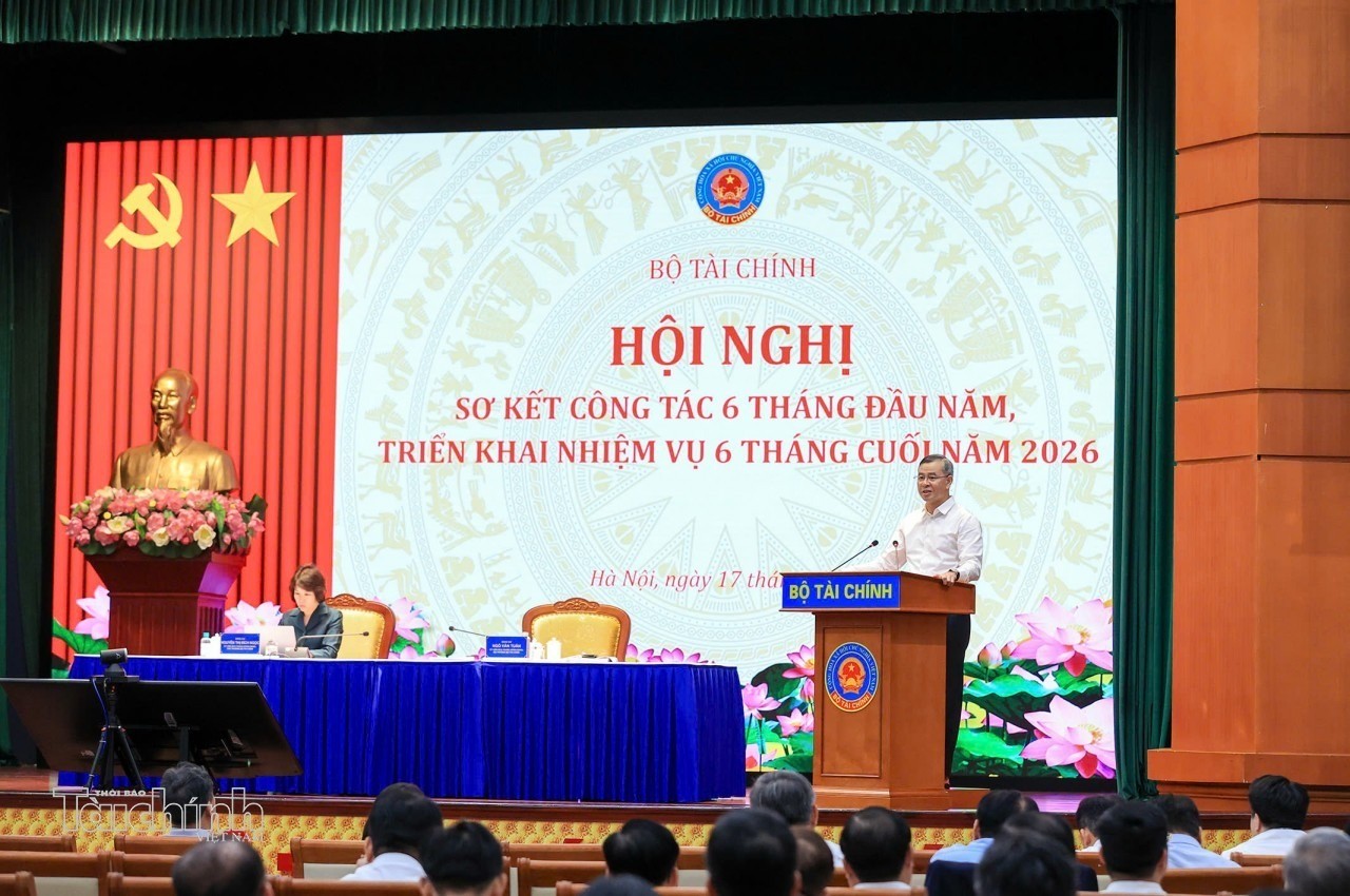 bo-truong-ngo-van-tuan-toan-nganh-tai-chinh-chung-long-chung-suc-vi-muc-tieu-tang-truong-hai-con-so-20260717173426.jpg