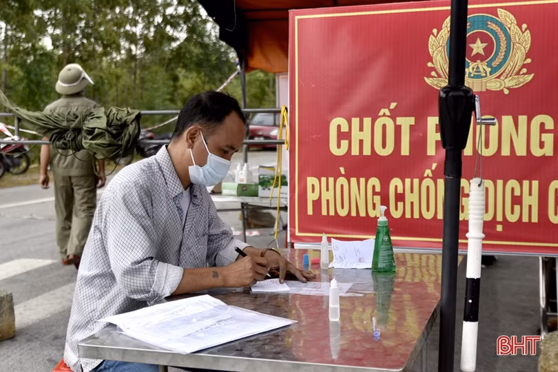 Kiểm soát chặt phương tiện trên “luồng xanh” ra, vào địa bàn TX Hồng Lĩnh