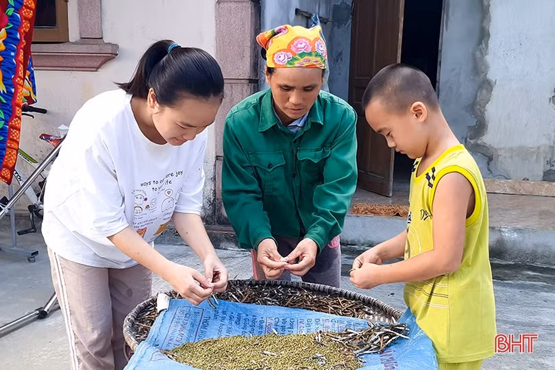 Hà Tĩnh xây dựng quỹ tiếp sức cho học sinh hoàn cảnh đặc biệt khó khăn đến với giảng đường đại học