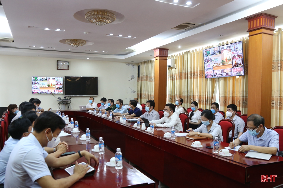 Kết hợp hài hòa giữa phòng ngự và tấn công dịch Covid-19