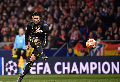 Atletico giành lợi thế lớn trước trận lượt về, Man City nhận bàn thua gây tranh cãi vì VAR