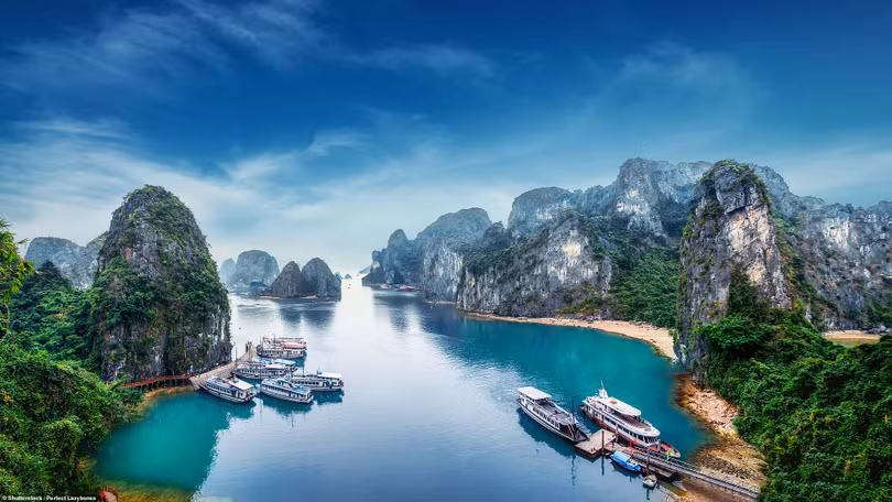 Vẻ đẹp đất và người Việt Nam trên báo Anh