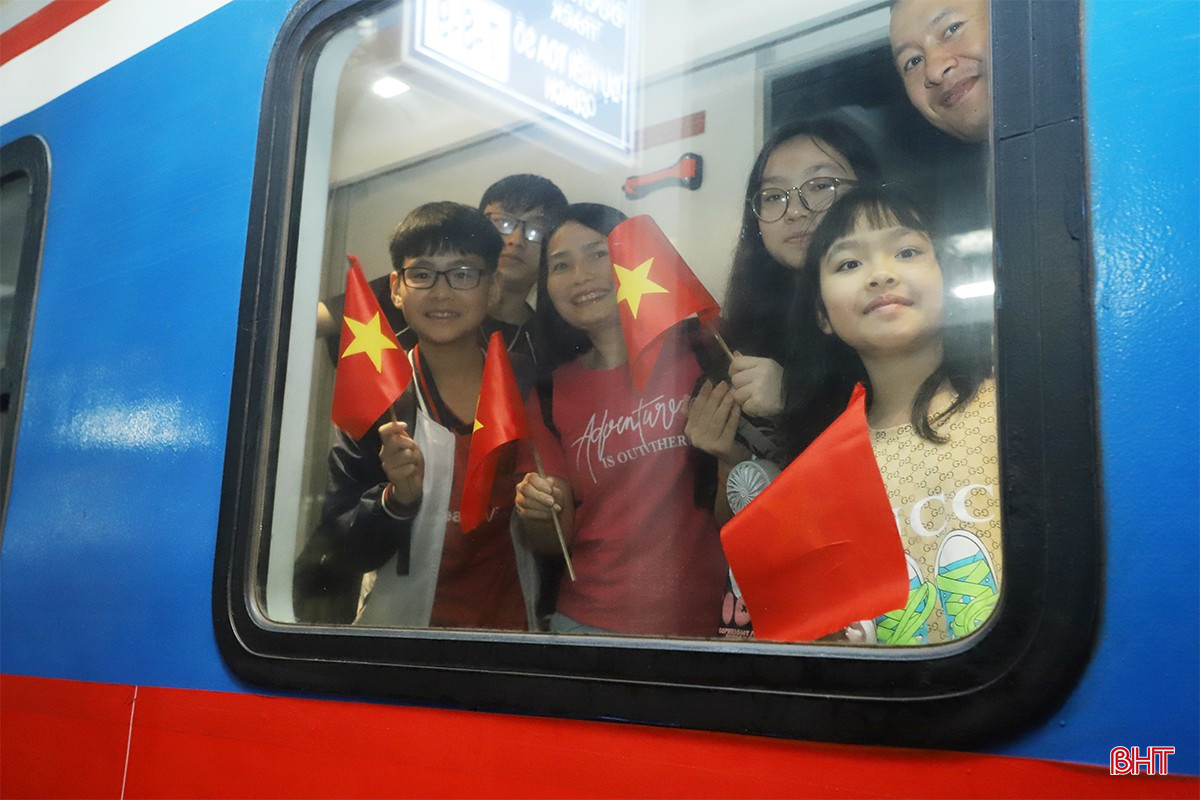 bqbht_br_doan-tau-thong-nhat.jpg