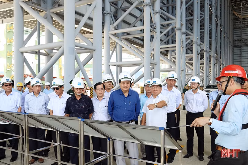 Đoàn cán bộ tỉnh Long An ấn tượng với quy mô, công nghệ hiện đại của dự án Formosa Hà Tĩnh