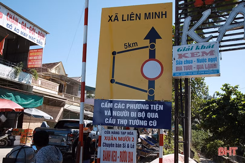 Ngắm dàn sắt cầu gần 60 năm tuổi ở Hà Tĩnh trước ngày “khai tử”