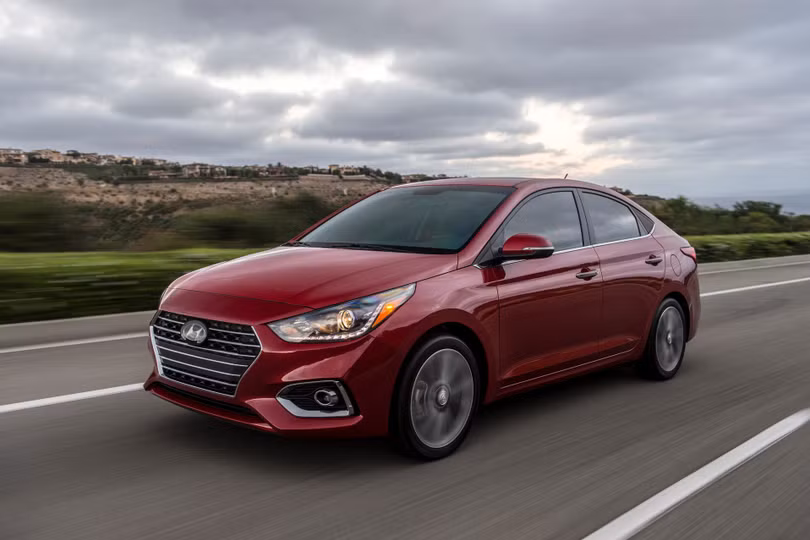 Hyundai Accent hoàn toàn mới đẹp long lanh vừa ra mắt, giá chỉ từ gần 350 triệu đồng
