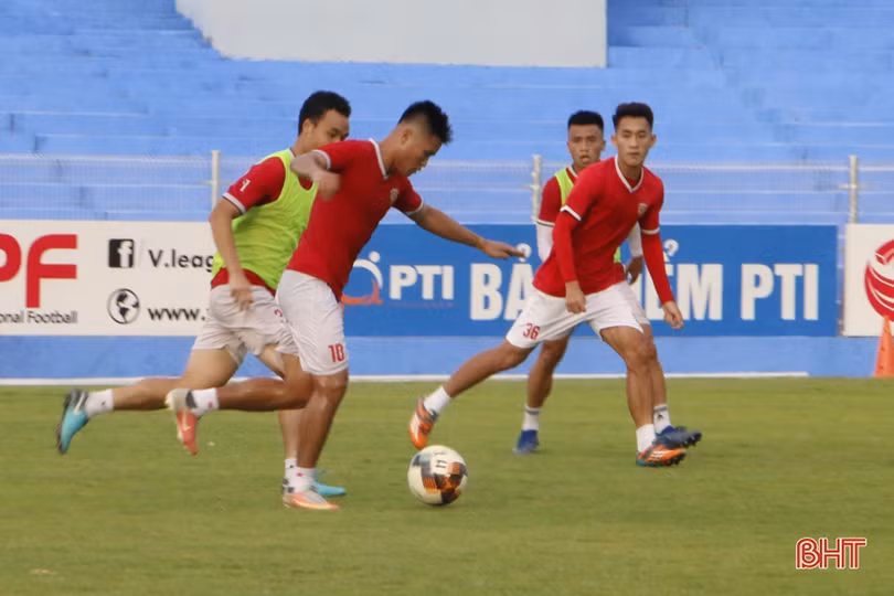 Hồng Lĩnh Hà Tĩnh quyết tâm giành 3 điểm trên sân nhà