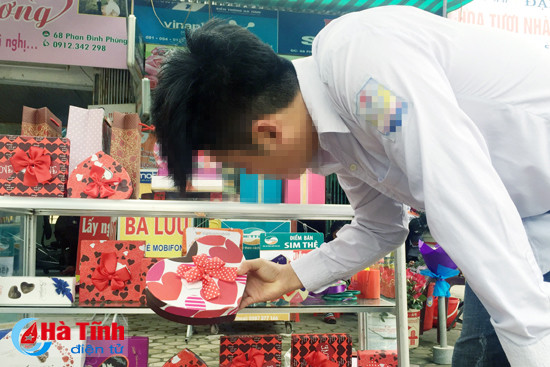 khi valentine lam meo mo tinh yeu hoc tro