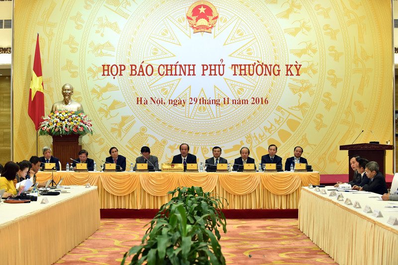 Toàn cảnh phiên họp báo Chính phủ thường kỳ tháng 1/2017. Ảnh: VGP/Nhật Bắc quy dinh viec phat ngon va cung cap thong tin cho bao chi