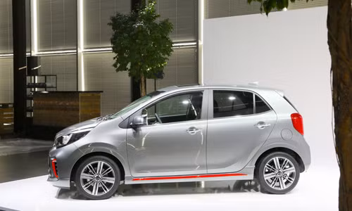 kia morning the he moi ra mat o chau au