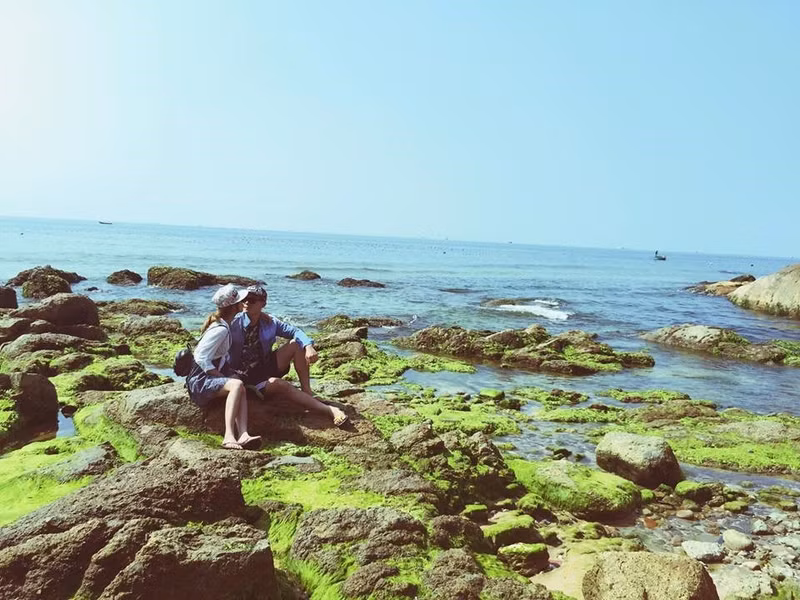 Với vẻ đẹp, hoang sơ, kì bí, đây là điểm đến đầy hấp dẫn với khách du lịch nói chung và các cặp uyên ương nói riêng. Ảnh: Zen Nguyễn. nhung diem check in tuyet dep cho ban tre luu giu tinh yeu