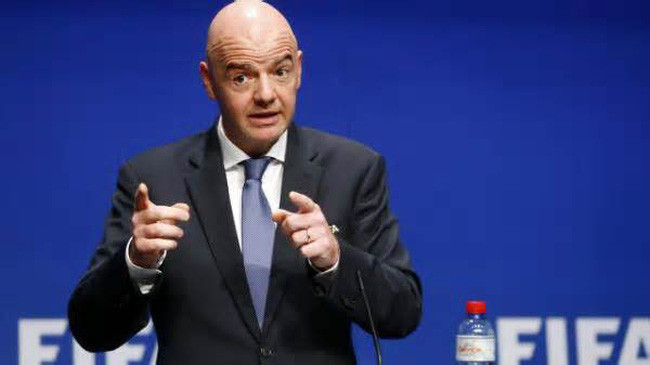 chu tich fifa gianni infantino muon world cup 2026 duoc to chuc o nhieu quoc gia