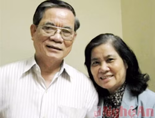 Nhà thơ Quang Huy - nhấp nháy mãi sao mai... ảnh 1