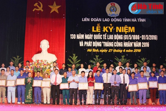 Long trọng lễ kỷ niệm 130 năm ngày Quốc tế Lao động 1/5 ảnh 8 Long trọng lễ kỷ niệm 130 năm ngày Quốc tế Lao động 1/5 ảnh 8