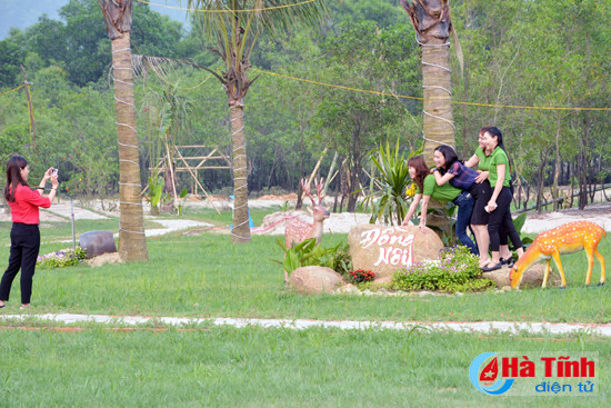 khai truong khu du lich sinh thai dong noi thien cam