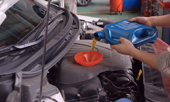 thoi quen xau khien o to cua ban mau xuong cap nen bo ngay