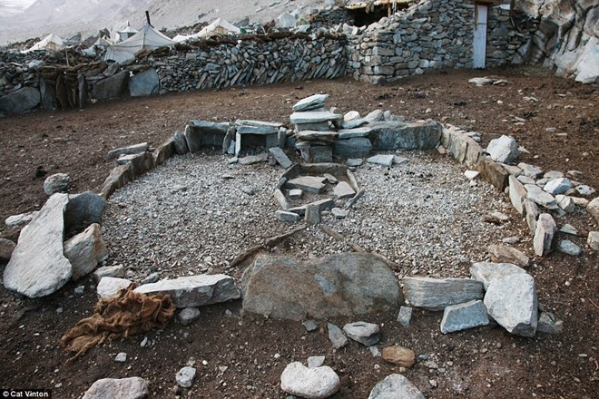 cuoc song khong tien khong cong nghe cua bo toc o himalaya