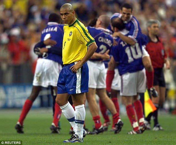 10 khoảnh khắc tai tiếng nhất trong lịch sử World Cup