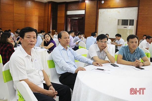 Bồi dưỡng nghiệp vụ cho cán bộ ngoại giao khu vực miền Trung