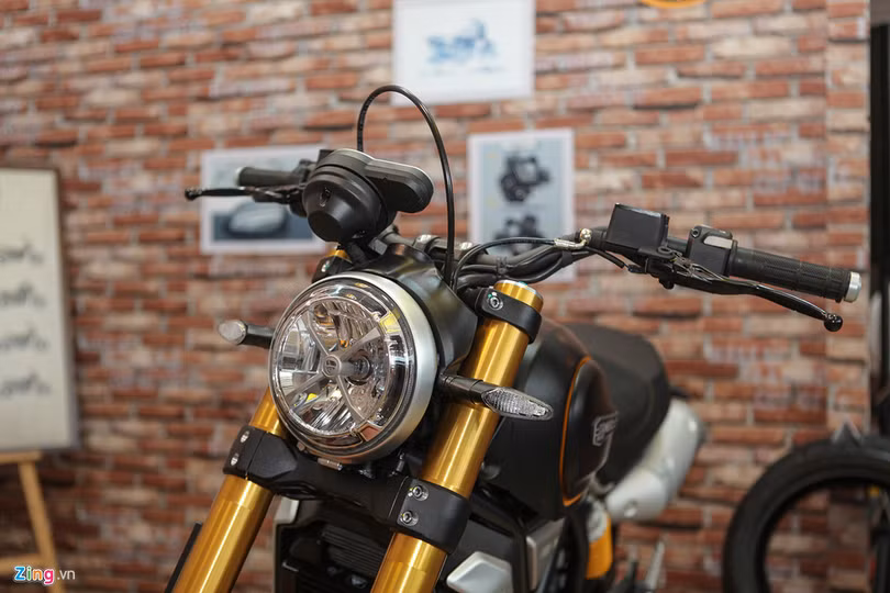 Ducati Scrambler Sport 1100 giá 505 triệu đồng tại VN
