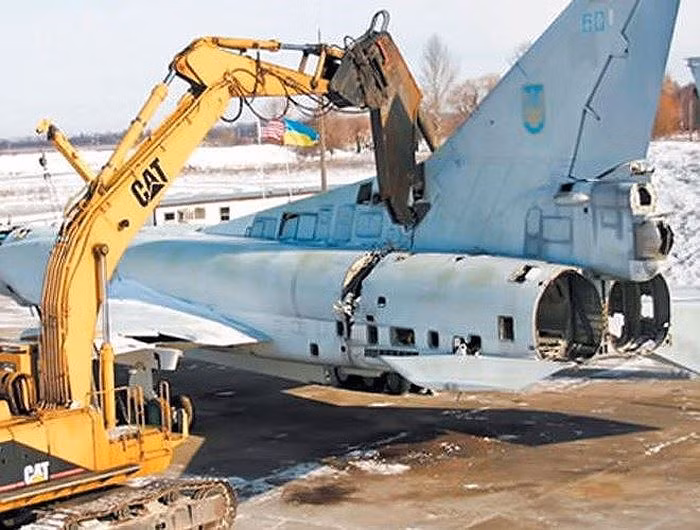 Ukraine sai lầm phá bỏ 423 tên lửa Kh-22 đủ sức hủy diệt tàu sân bay trên thế giới