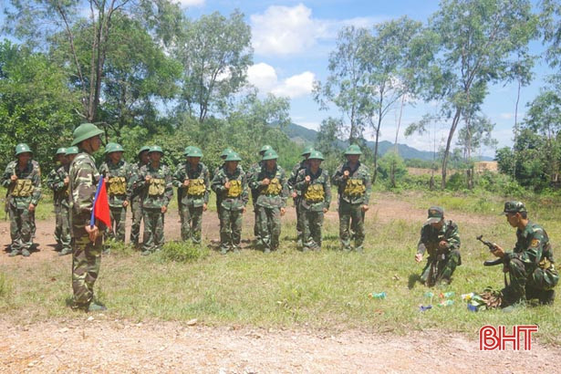 Huấn luyện nghiệp vụ biên phòng cho 120 tân binh