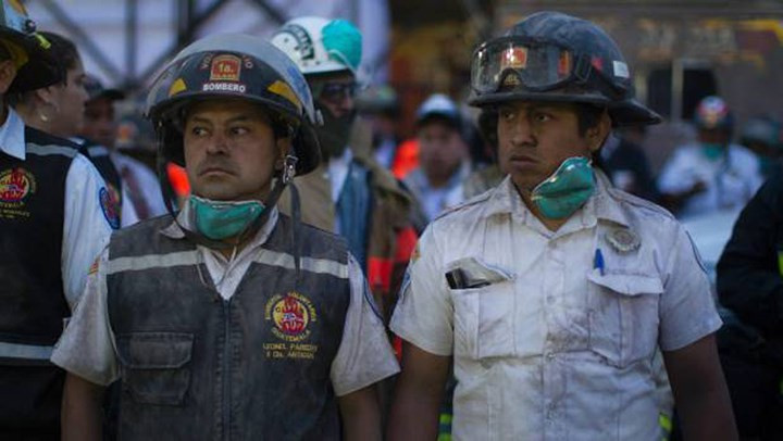 Kinh hoàng núi lửa Guatemala phun trào làm hàng trăm người thương vong