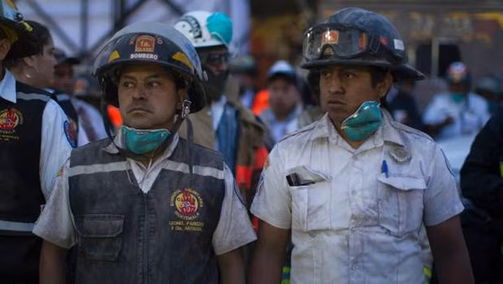 Kinh hoàng núi lửa Guatemala phun trào làm hàng trăm người thương vong