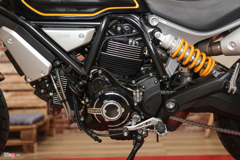 Ducati Scrambler Sport 1100 giá 505 triệu đồng tại VN