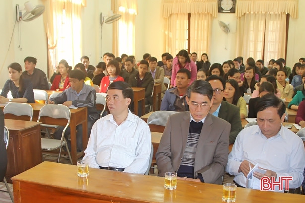 Đảng bộ Vũ Quang 5 năm kết nạp 1.080 đảng viên