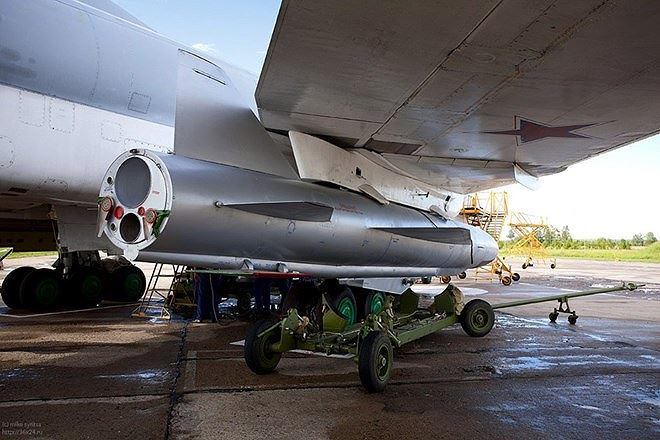 Ukraine sai lầm phá bỏ 423 tên lửa Kh-22 đủ sức hủy diệt tàu sân bay trên thế giới