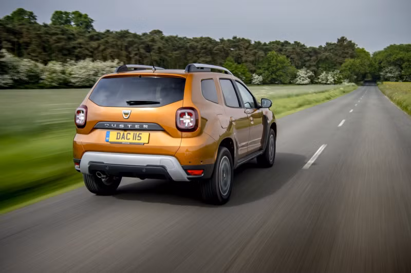SUV châu Âu siêu rẻ ra mắt, giá chỉ từ 300 triệu đồng