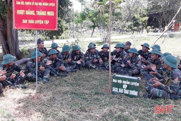 Huấn luyện nghiệp vụ biên phòng cho 120 tân binh