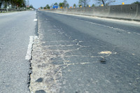 Quốc lộ 1 ở Hà Tĩnh vẫn hư hỏng nặng, bao giờ được đại tu?