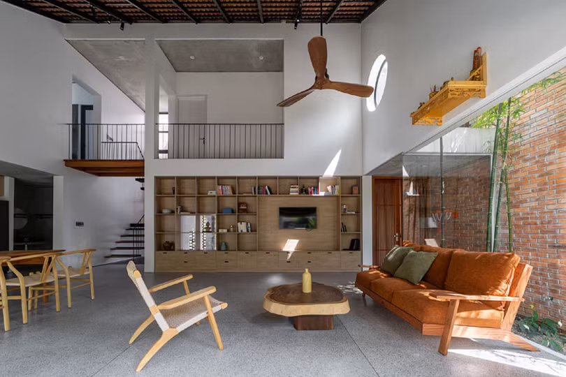 Ngôi nhà “hòa mình vào thiên nhiên” ở Hà Tĩnh lên tạp chí kiến trúc hàng đầu của Mỹ