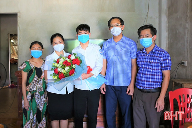 Nam sinh có điểm thi khối A00 cao nhất Hà Tĩnh ước mơ trở thành sĩ quan quân đội