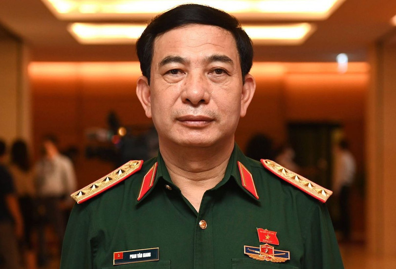 Trình nhân sự 4 Phó Thủ tướng và 22 Bộ trưởng, Trưởng ngành
