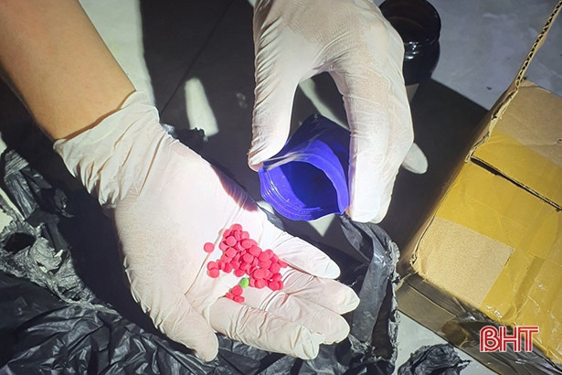 Khởi tố đối tượng tàng trữ trái phép chất ma túy ở Hương Khê